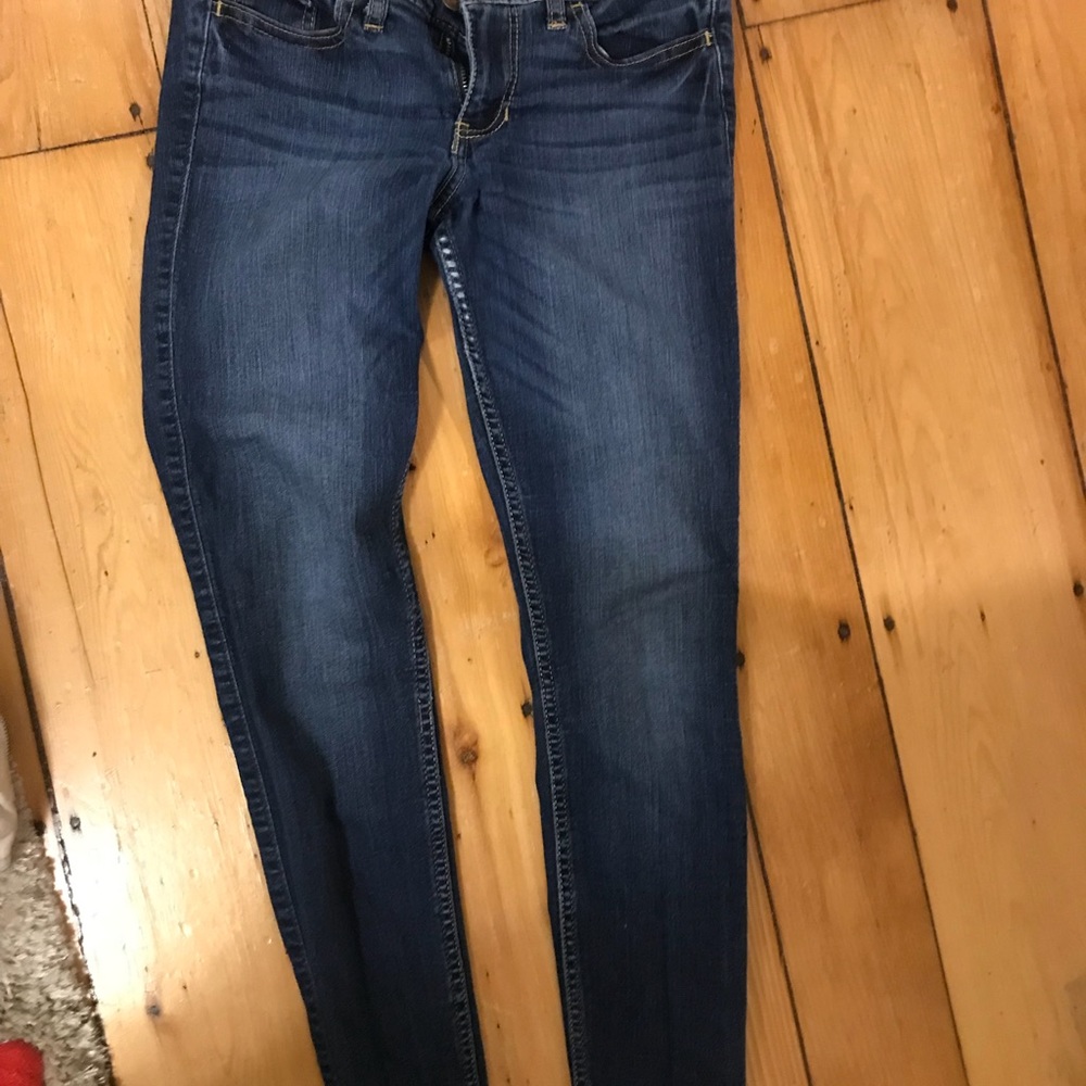 Super cute skinny jeans